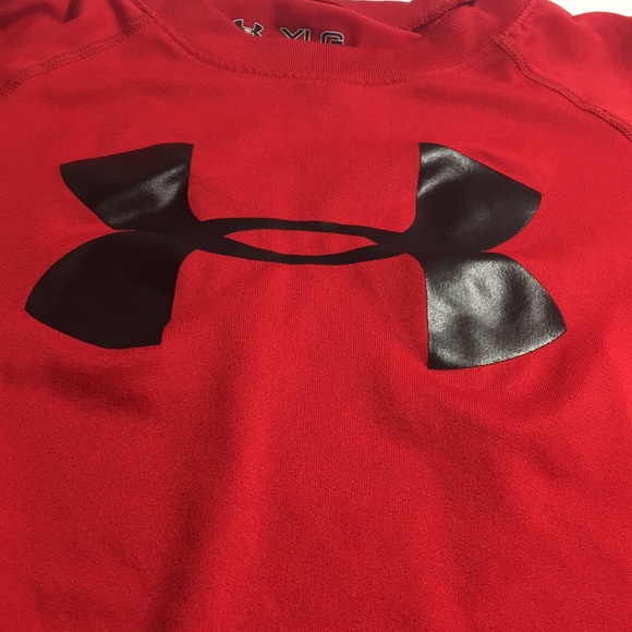 Under Armour Red t-shirt Size Youth boys Large - Picture 2 of 8